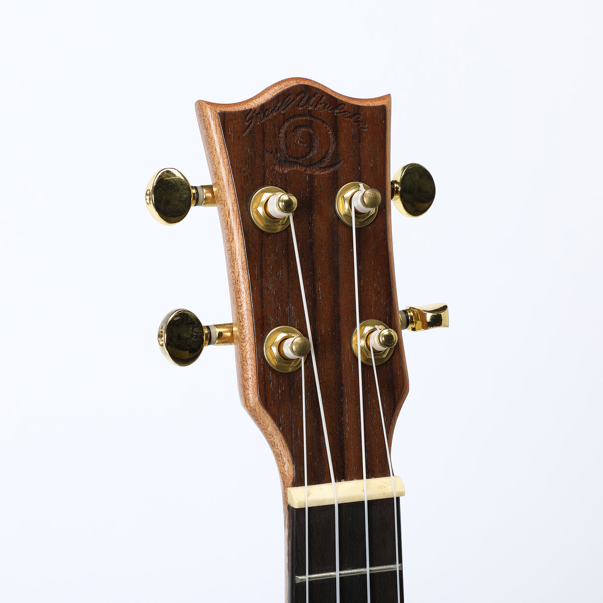 Snail UKC-AR400  - Solid Spruce Concert Ukulele