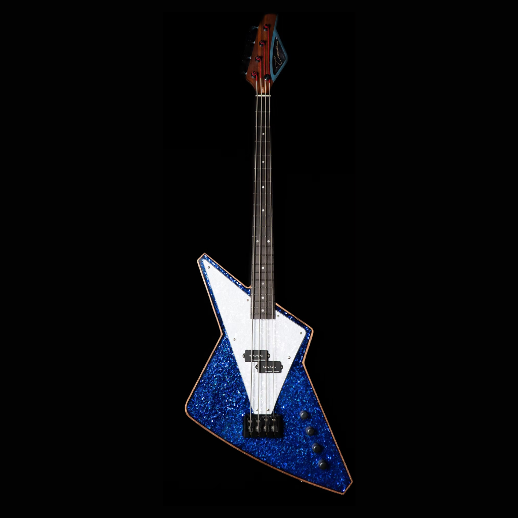 Cream Guitars, Voltage Bass, Electric Blue