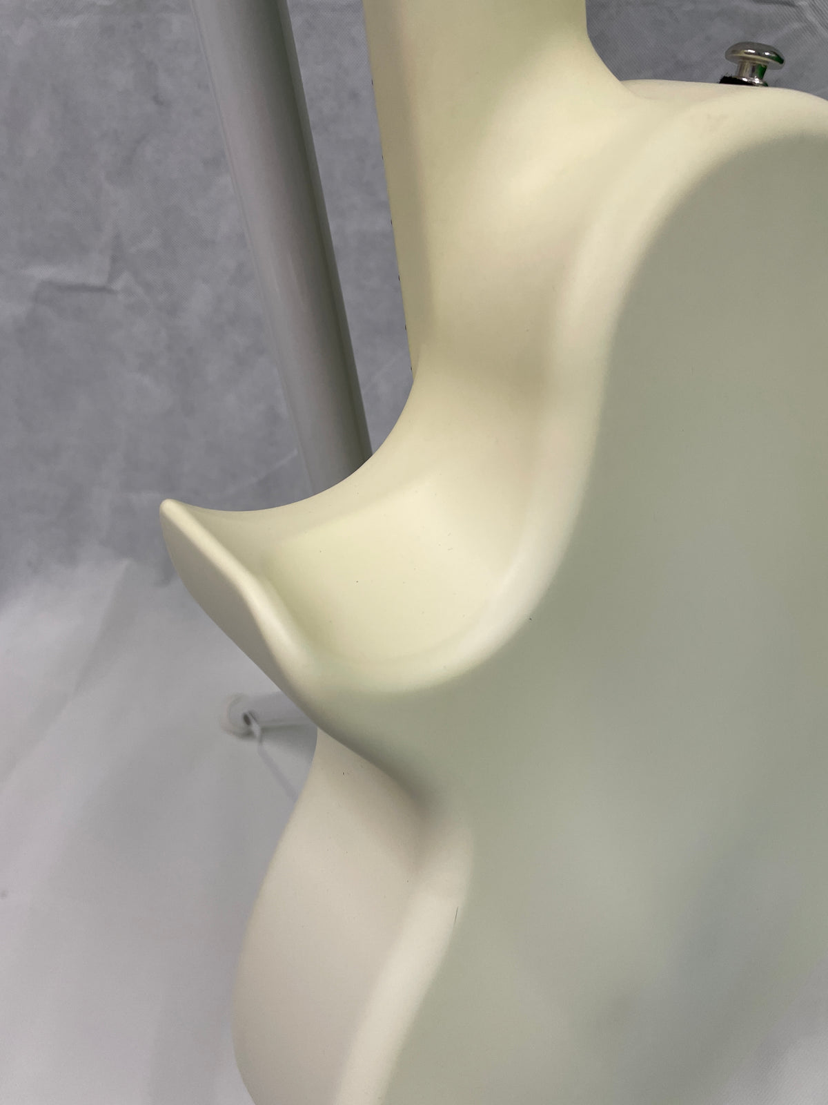 B Stock Enya NOVA GO White