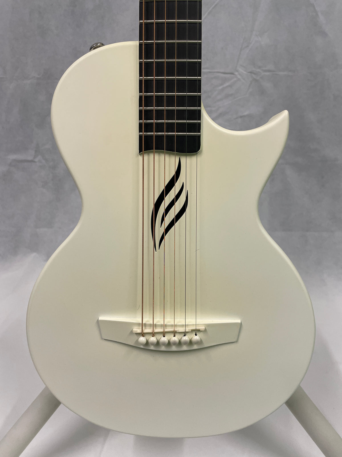 B Stock Enya NOVA GO White