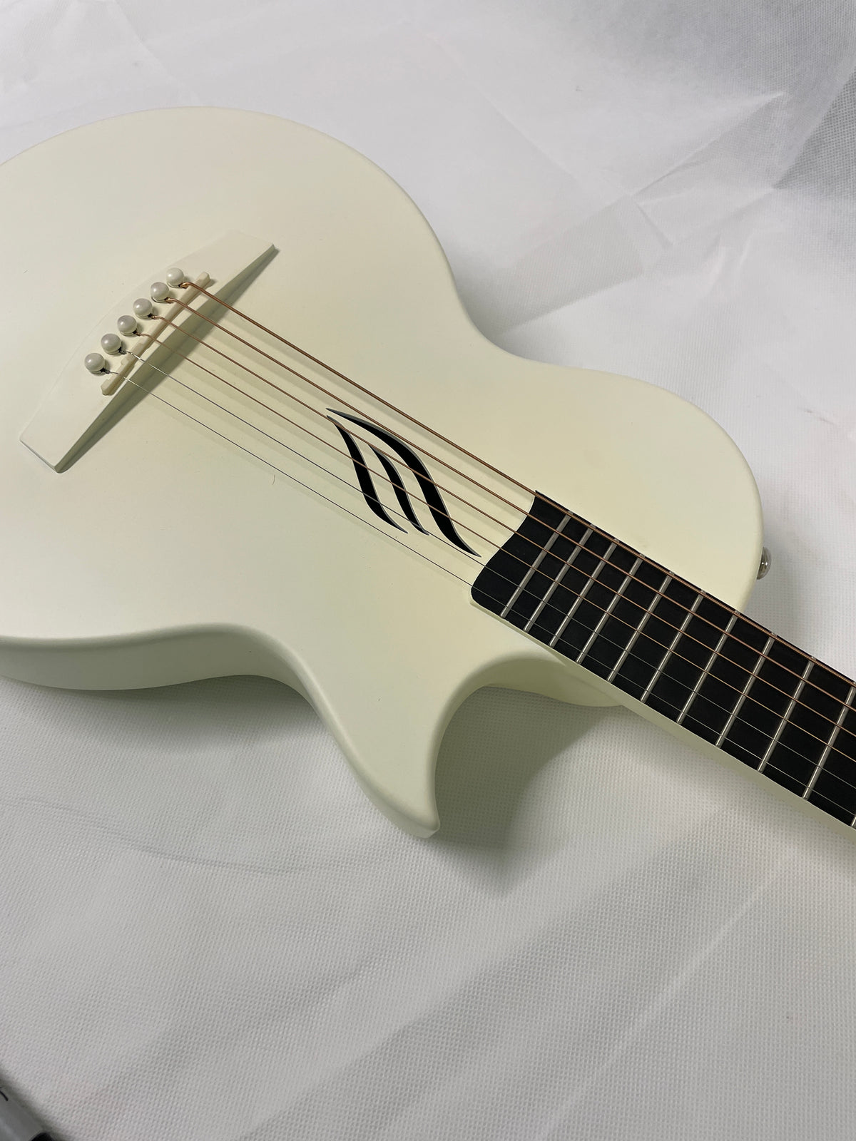 B Stock Enya NOVA GO White