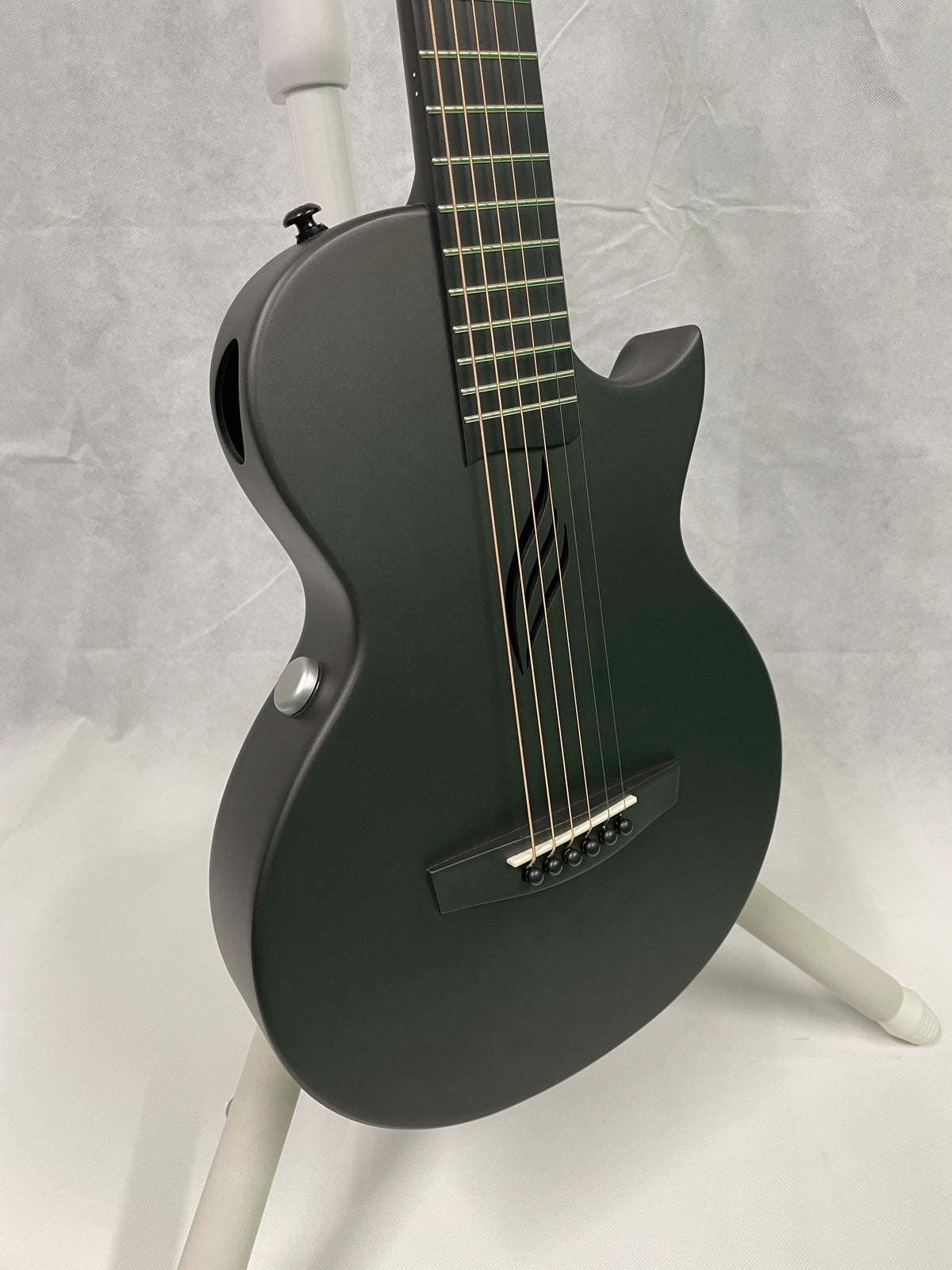 B Stock Enya NOVA GO SP1 in Black