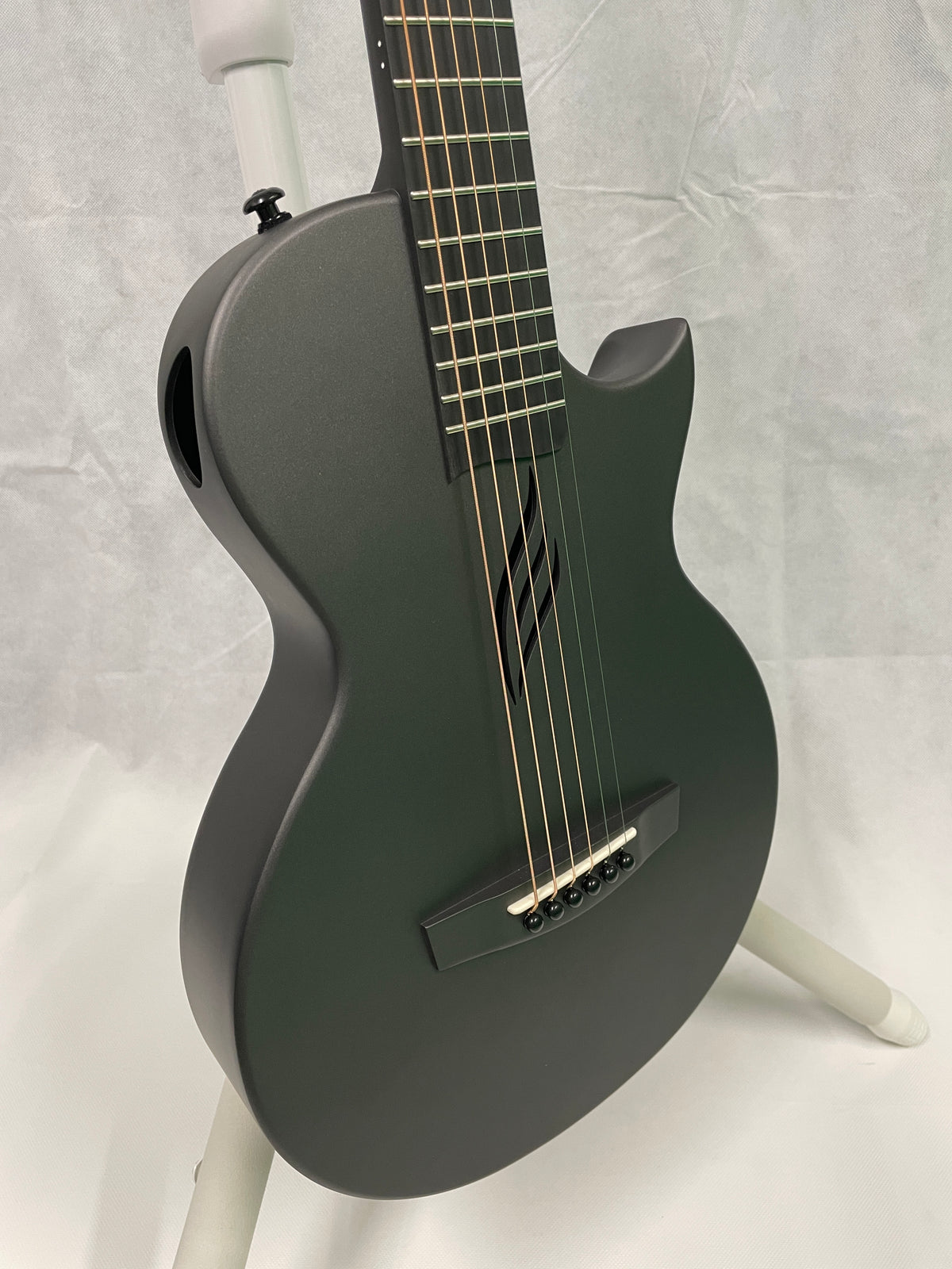 B Stock Enya NOVA GO Black