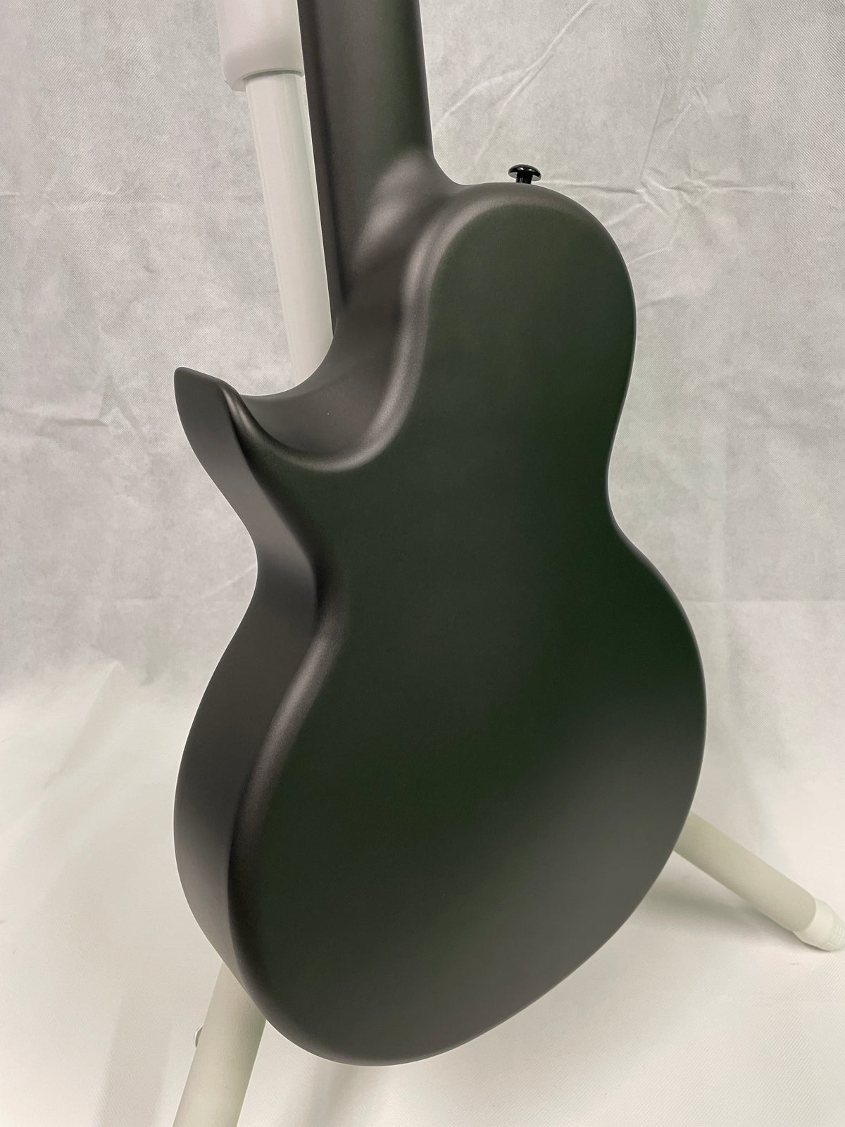 B Stock Enya NOVA GO Black