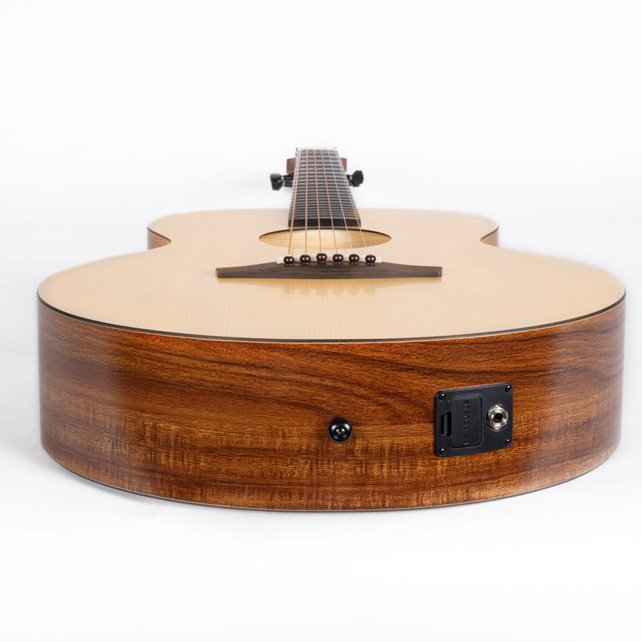 Enya EA-X0 EQ Spruce Top Electro Acoustic Guitar with Gig Bag